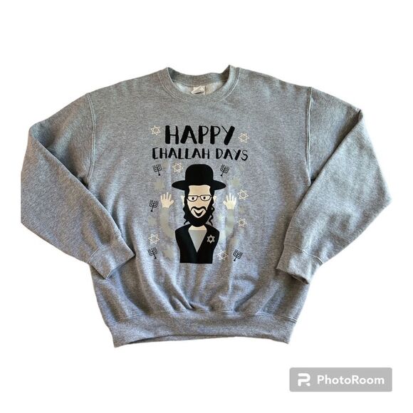Men’s Happy Challah Days Sweatshirt Size Medium - Picture 1 of 3
